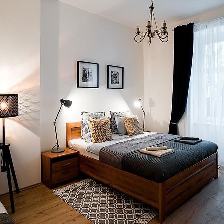 Apartment Gesse Březinova Prag Exterior foto